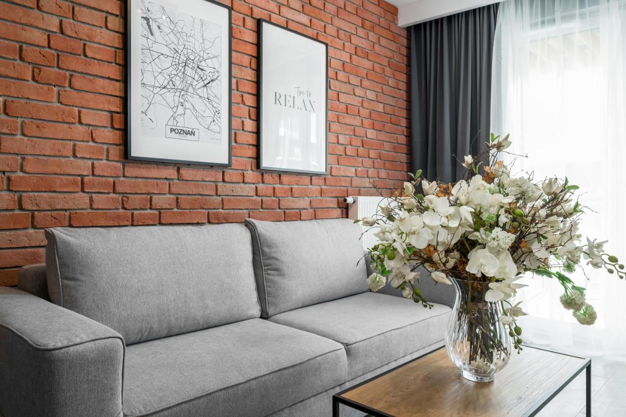 Premium Apartments Poznan Airport By Noclegi Renters ภายนอก รูปภาพ