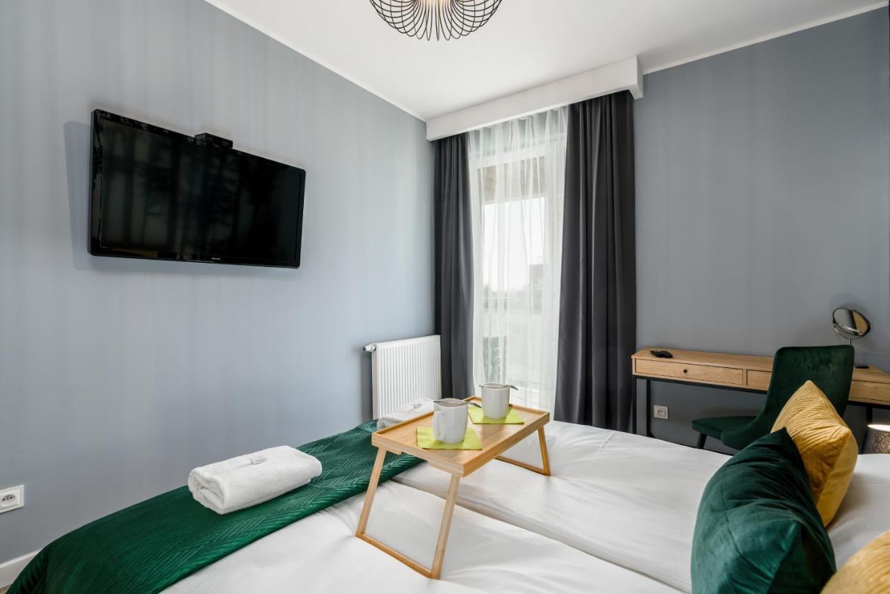 Premium Apartments Poznan Airport By Noclegi Renters ภายนอก รูปภาพ