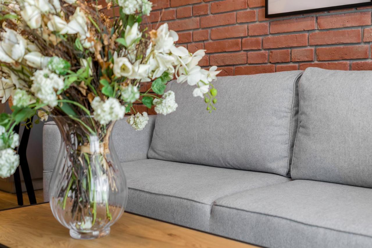 Premium Apartments Poznan Airport By Noclegi Renters ภายนอก รูปภาพ