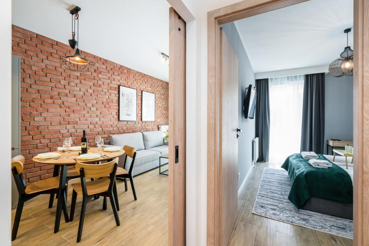 Premium Apartments Poznan Airport By Noclegi Renters ภายนอก รูปภาพ