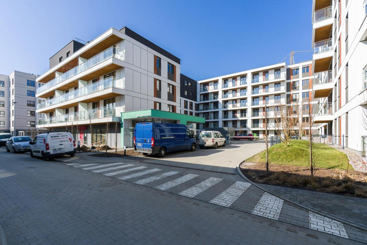 Premium Apartments Poznan Airport By Noclegi Renters ภายนอก รูปภาพ