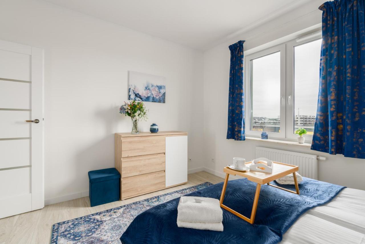 Premium Apartments Poznan Airport By Noclegi Renters ภายนอก รูปภาพ