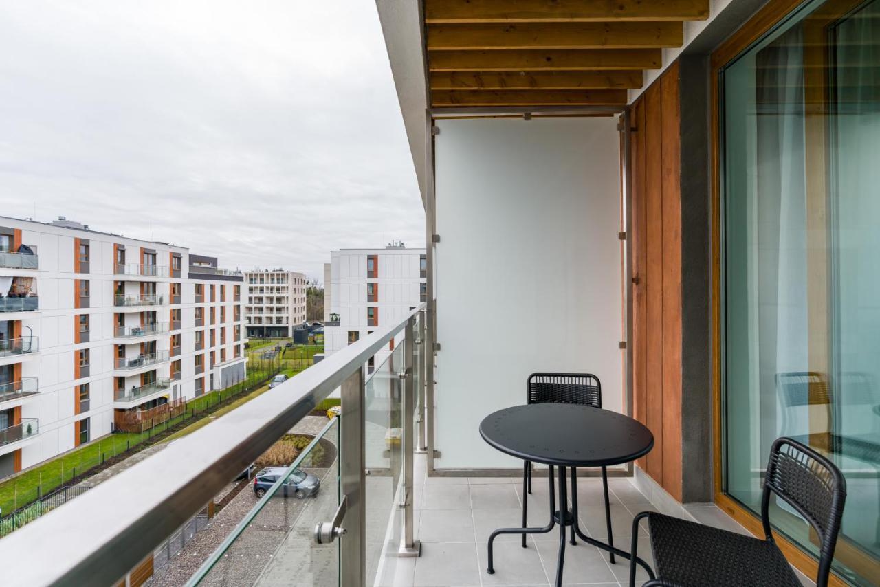 Premium Apartments Poznan Airport By Noclegi Renters ภายนอก รูปภาพ